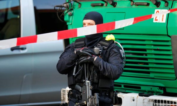 Almanya Camileri basıp Hizbullah’ın faaliyetlerini yasakladı