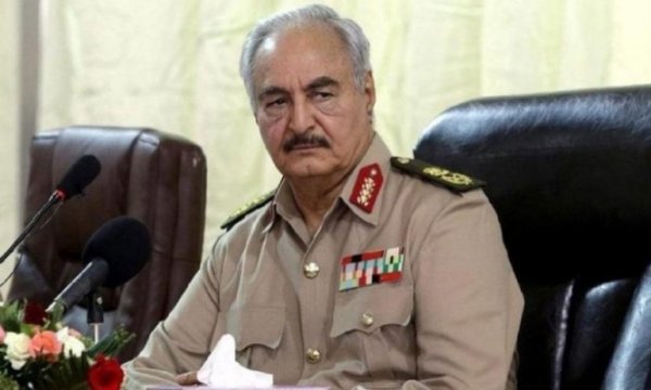 Darbeci Hafter Ülke Yönetimine el koyduğunu duyurdu