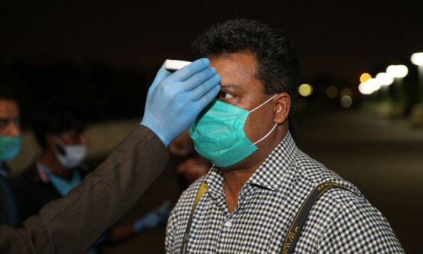 Pakistan'da Kovid-19 vaka sayısı 12 bini aştı