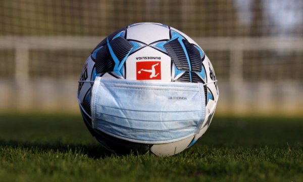 Avrupa futboluna korona golü