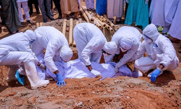 Dünya genelinde Kovid-19'dan can kaybı 240 bini aştı