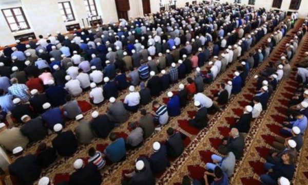  Camilerde ilk Cuma namazının kılınacağı tarih belli oldu