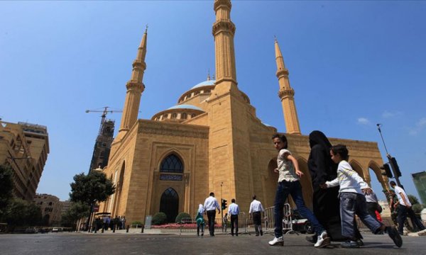 Lübnan'da ibadethaneler cuma namazı ile pazar ayinlerine açılıyor