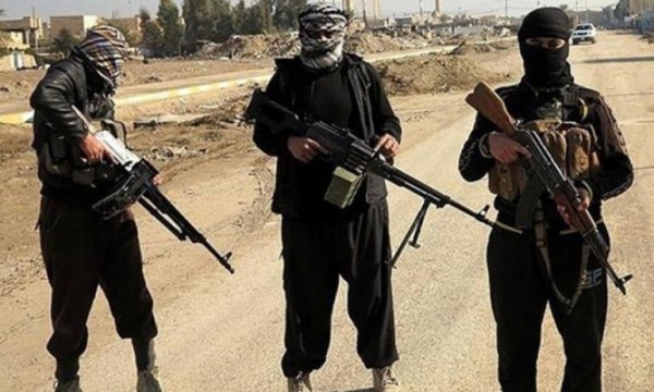 'Suriye'deki terör grupları yeniden yapılanıyor'