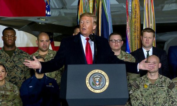 Trump'tan İran'a karşı savaş yetkilerini kısıtlayan tasarıya veto