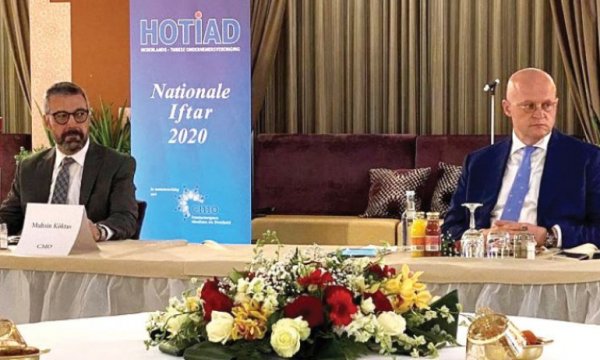 Hollandalı Bakan iftarda konuştu: Merhamet, disiplin ve cömertliğe normalden daha çok ihtiyacımız var