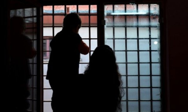 Salgında cezaevindeki çocuklar için önlem çağrısı