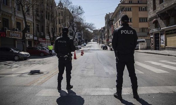 81 ilde 4 gün sürecek sokağa çıkma kısıtlaması başladı