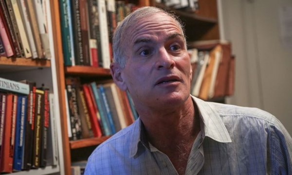 ABD'li siyaset bilimci Finkelstein: 1967'den bu yana ABD için İsrail'i desteklemek ABD'yi desteklemek demek