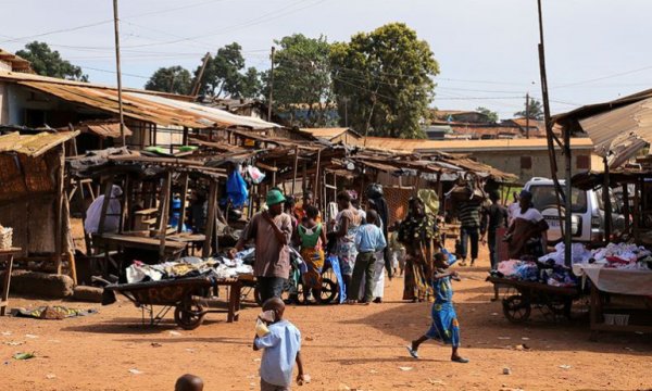 Afrika Birliği: Şiddet ve yoksulluk Afrika'nın ilerlemesini engelliyor