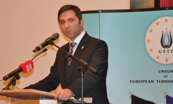 Avrupalı Türkiyelilerin yaz tatili bilmecesi: Türkiye'ye gidilebilecek mi?