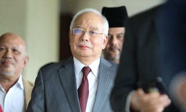 Eski Malezya Başbakanı'nın İsrailli firmadan casus yazılım aldığı iddia edildi