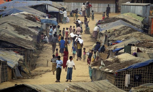 Bangladeş'teki Arakanlı Müslümanların kampında Koronavirüsten ölüm