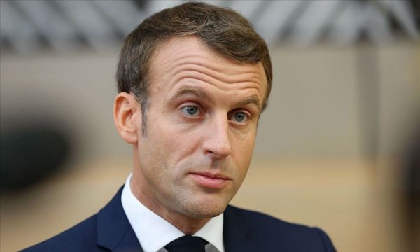 Macron: Fransa Cumhuriyeti tarihinden hiçbir ismi silmeyecektir