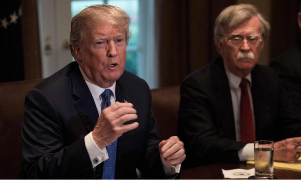 Trump, Bolton'ın kendisi hakkındaki iddialarını reddetti