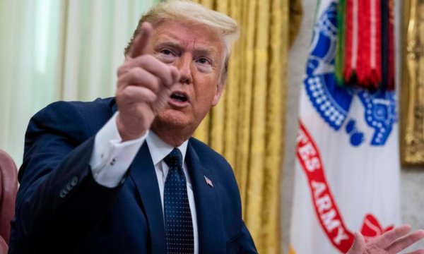 Trump göstericileri tehdit etti
