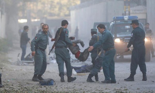 Afganistan'da bombalı saldırı: Onlarca ölü ve yaralı