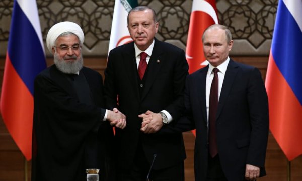 Putin, Erdoğan ve Ruhani'den ortak bildiri: Suriye'nin petrol gelirlerine el konması kınandı