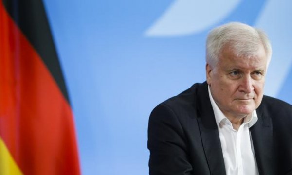 Seehofer’den Çin uyarısı: Karışık tehditler geliyor 