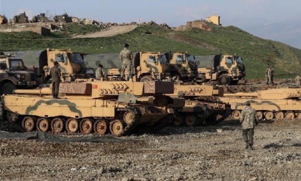 Türkiye İdlib’in güneyinde yeni üs kurdu