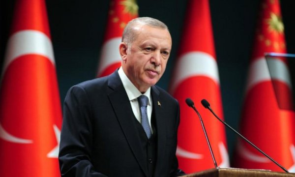 Erdoğan: Heveslerini kursaklarında bırakmayı sürdüreceğiz