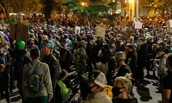 ABD'de polis şiddeti protestoları devam ediyor