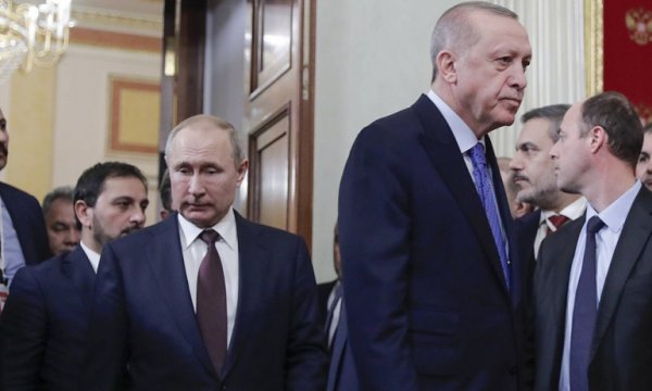 Türkiye-Rusya ilişkileri: Diplomasi masası devrilir mi?