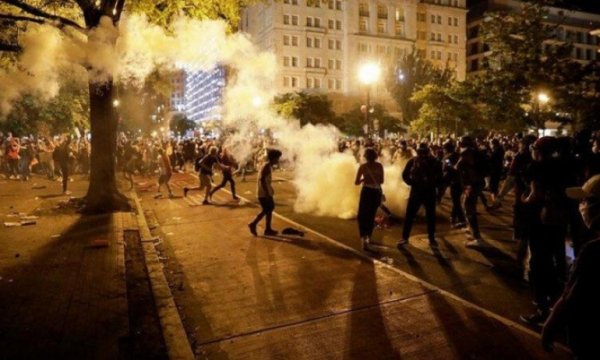 ABD'de Olaylar Çığrından Çıktı!