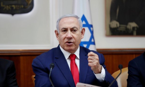 Netanyahu: Hizbullah ateşle oynuyor