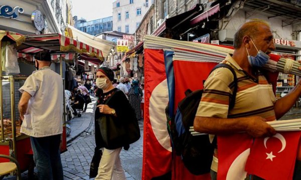 Türkiye'de Covid-19 vaka sayısı yine arttı, 19 kişi hayatını kaybetti