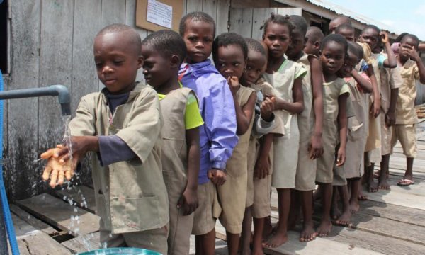 818 milyon öğrencinin okulunda el yıkama imkanı yok