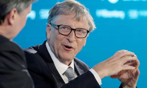Bill Gates, salgının ne zaman 'biteceğini' açıkladı