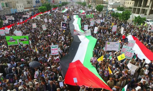 Yemen'in halkı Siyonizme karşı sokaklara döküldü