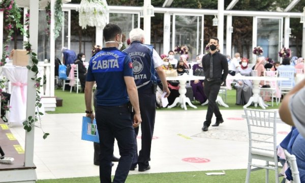 Koronadan hastanede yatan 80 yaşındaki kadın 72 saat içinde 5 düğüne gitmiş