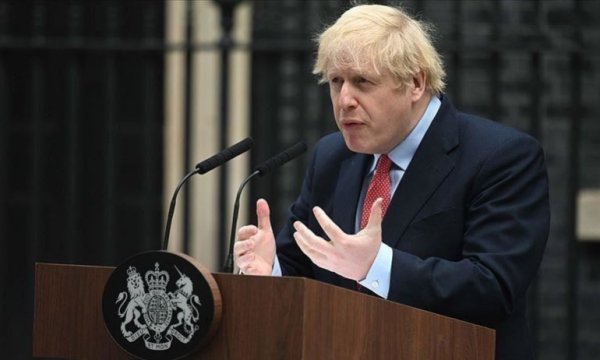 İngiltere Başbakanı Johnson'dan Kovid-19'a karşı alınan yeni önlemlere uyun çağrısı
