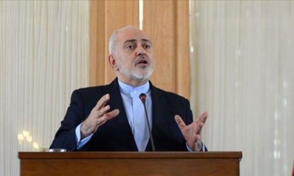 Zarif: Siz IŞİD’in baş düşmanını korkakça ve barbarca katlettiniz