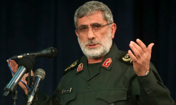 'Peygamber Efendimiz bize direniş yolunu da öğretmiştir'
