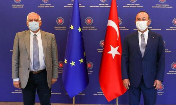 Çavuşoğlu'ndan vize serbestisi açıklaması: Zor ama hayata geçirilmesi gereken bir söz