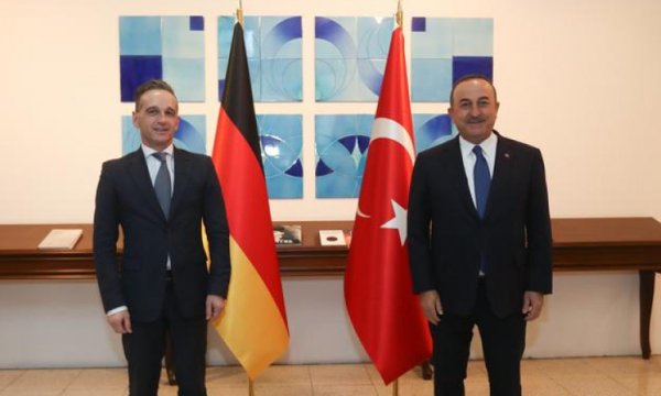 Maas ve Çavuşoğlu'ndan "olumlu gündem" vurgusu