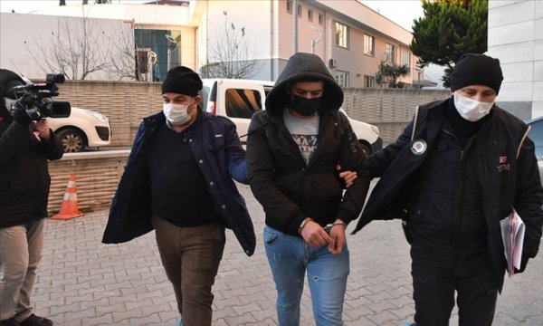 Samsun'daki DEAŞ operasyonunda yabancı uyruklu 14 şüpheli yakalandı