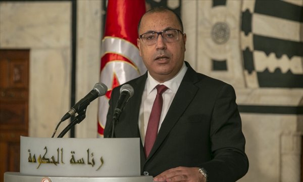 Tunus Başbakanı Meşişi, halka kışkırtma kampanyalarına kapılmamaları çağrısı yaptı