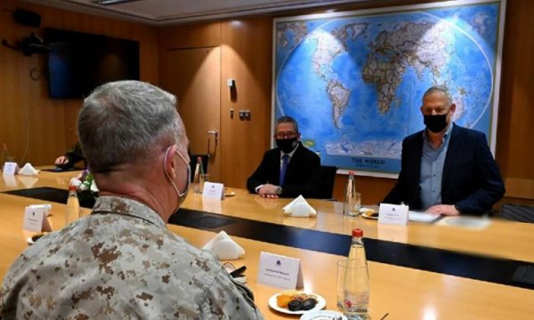 İsrail Savunma Bakanı Gantz, CENTCOM Komutanı McKenzie ile görüştü 