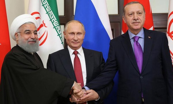 Türkiye, Rusya ve İran 'Asnatana'da mutabık kaldı