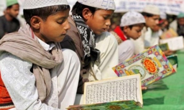 Hindistan'da 700’den Fazla Müslüman Okulu Kapatılacak