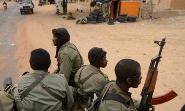 Mali yönetimi El Kaide ile müzakere için heyet kuracak