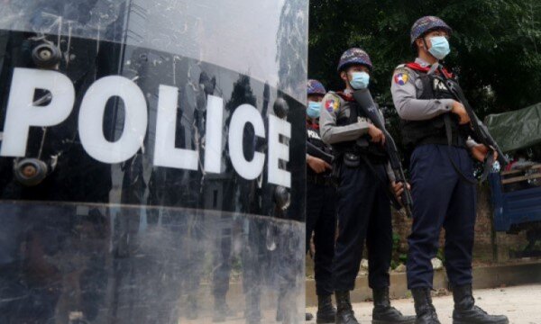 Myanmar'da drabe karşıtı gösteri yapan 5 bin kişi serbest bırakılacak