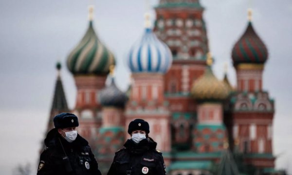 Putin, Rusya’da salgında yeni dalganın en yüksek seviyeye çıktığını açıkladı