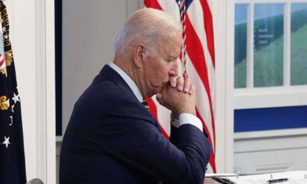 Biden 9 ayda çakıldı