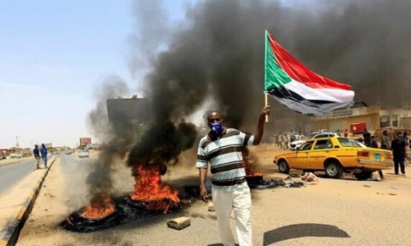 Sudan'da darbe karşıtı protestolar sürüyor; 11 Kişi hayatını kaybetti