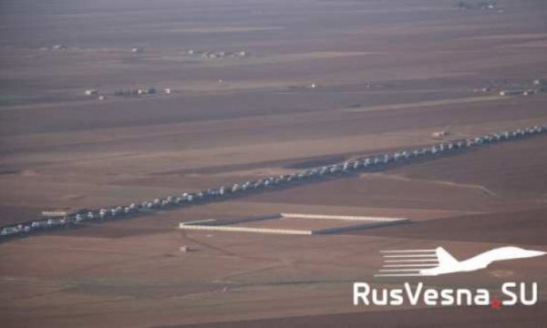 Suriye'de klometrelerce uzanan ABD hırsızlık konvoyu görüntülendi